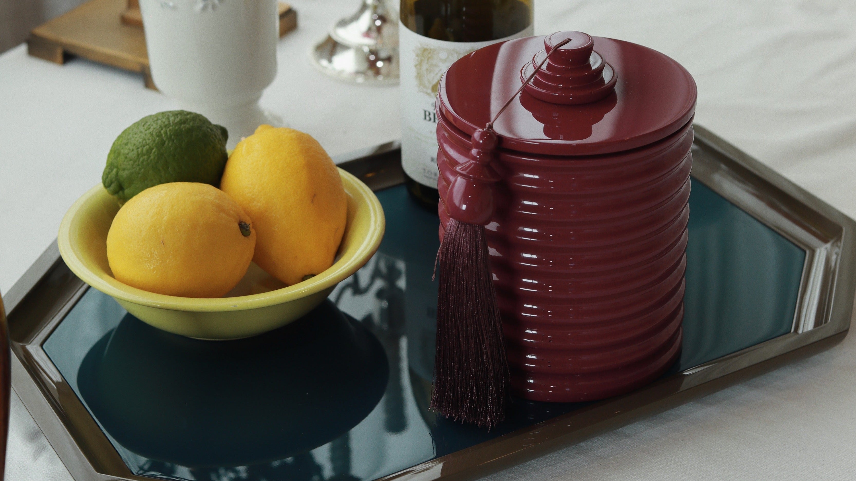 Lacquered ice bucket and tray, home decor